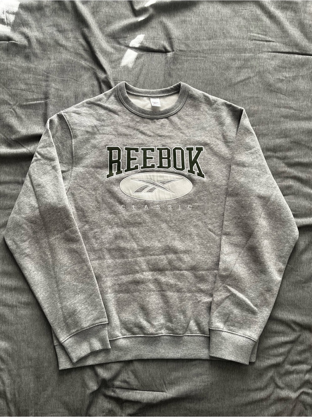 Medium Reebok Classic Crewneck in Grey and Green